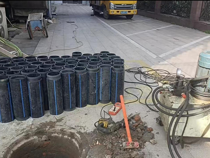 邱县PE置换管厂家 DN315置换管 非开挖管短管置换